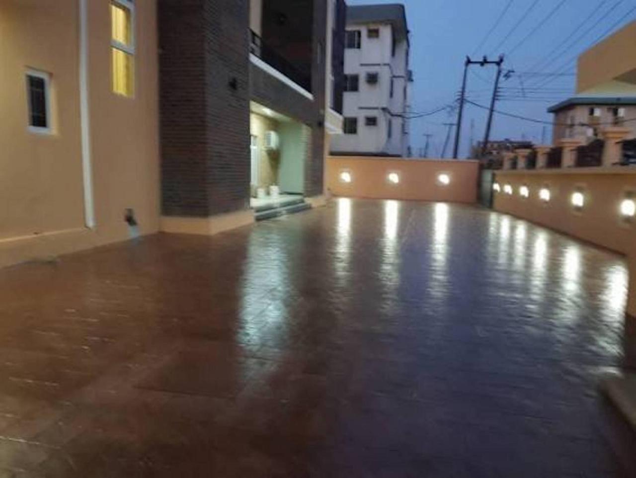 Bana Hotel & Suites Lagos Exterior foto