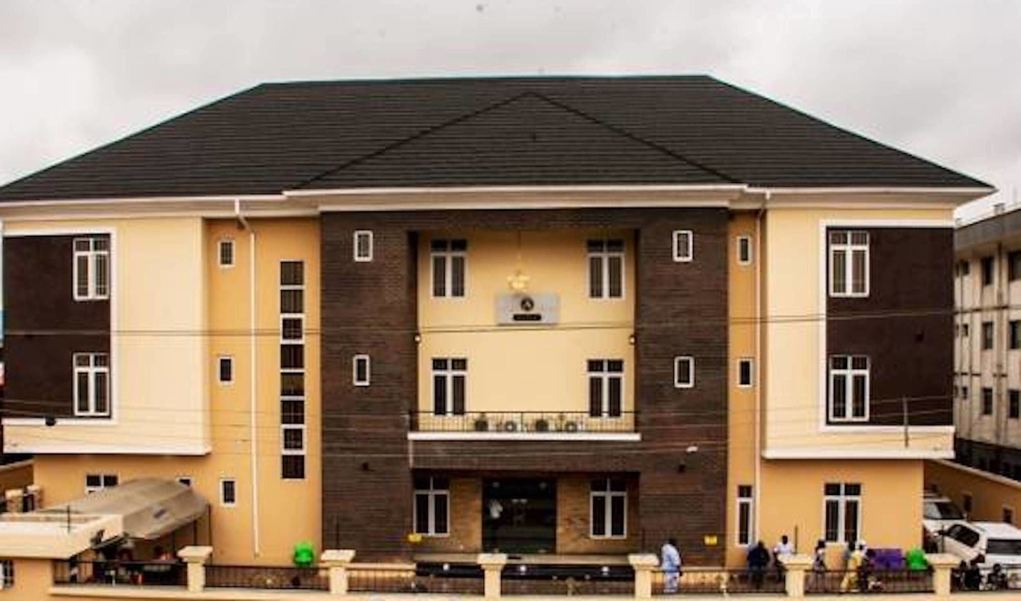 Bana Hotel & Suites Lagos Exterior foto